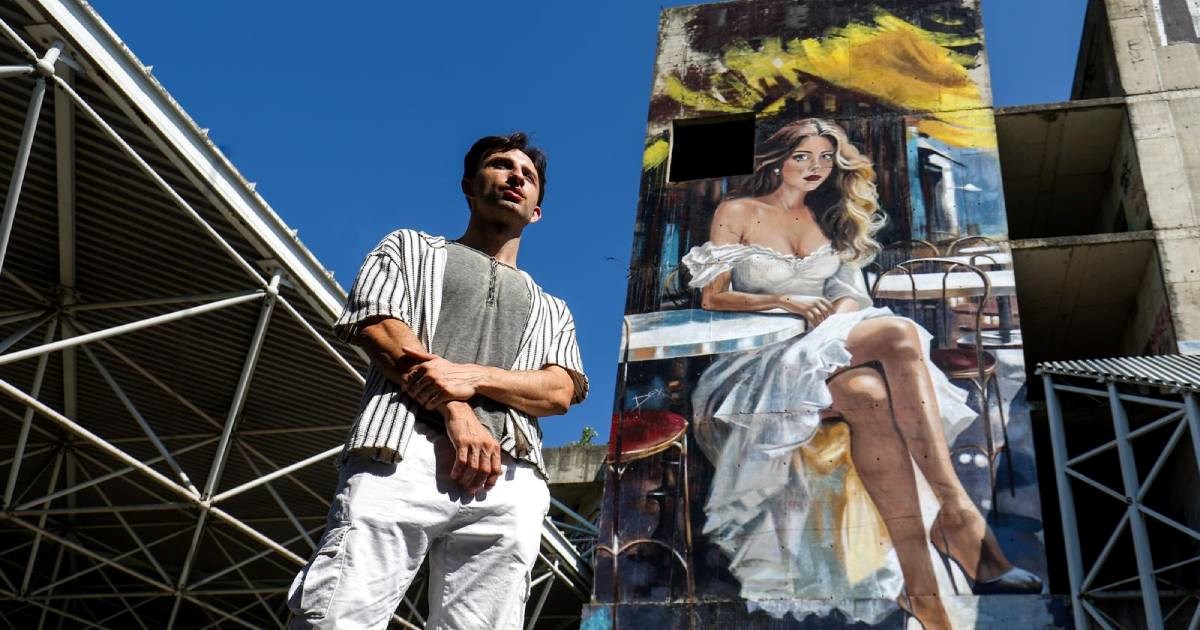 Mladi umjetnik naslikao mural na bolnici u Blatu gdje je nedavno buknuo požar