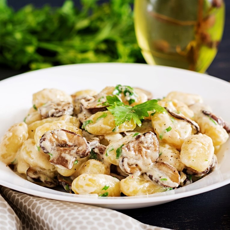 Jednostavna i jeftina jela s namirnicama na akciji koja ćete pripremati još sto puta