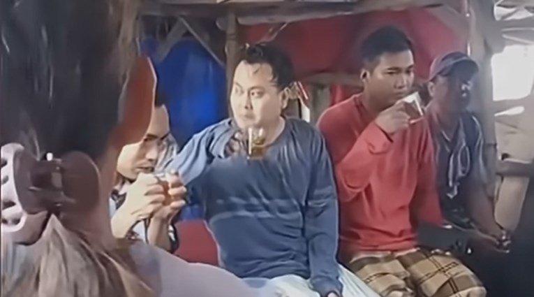 VIDEO Potonuo trajekt kod Balija. Četvero mrtvih, deseci nestalih