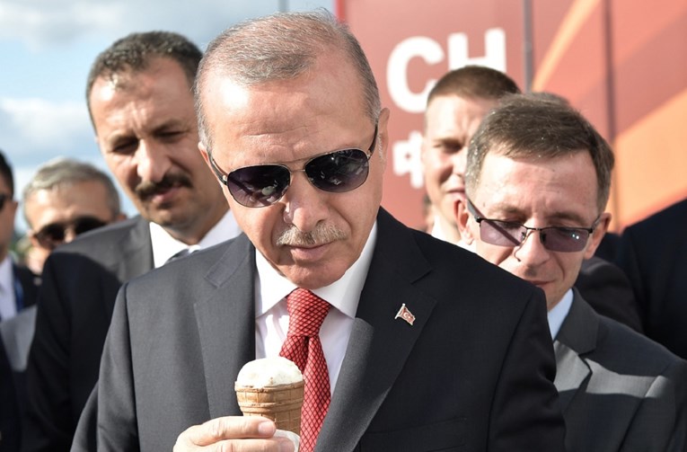 Erdogan: Neprihvatljivo je da Turska ne smije imati nuklearno oružje