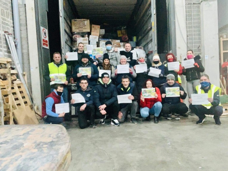 Hrvati iz Irske poslali kamion humanitarne pomoći u Petrinju