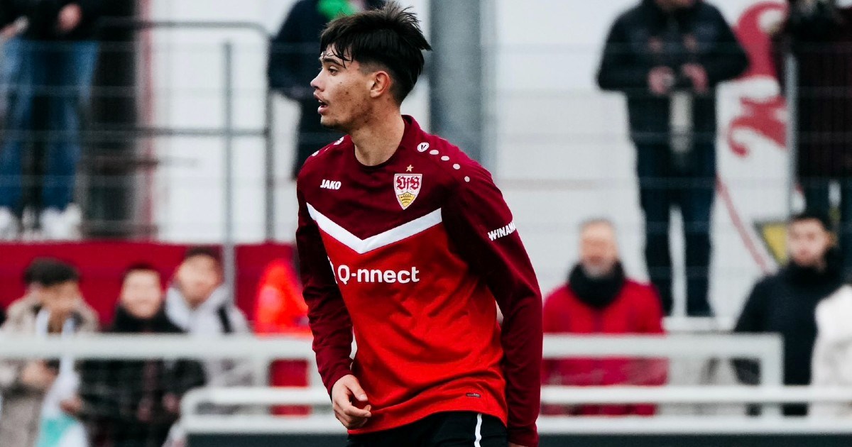 Ima 18 godina i igra za Stuttgart. Može igrati za BiH i Srbiju, a sada ga želi City