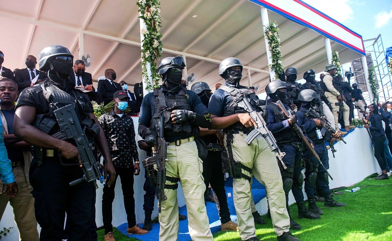 Sprovod ubijenog predsjednika Haitija prekinut pucnjevima i suzavcem