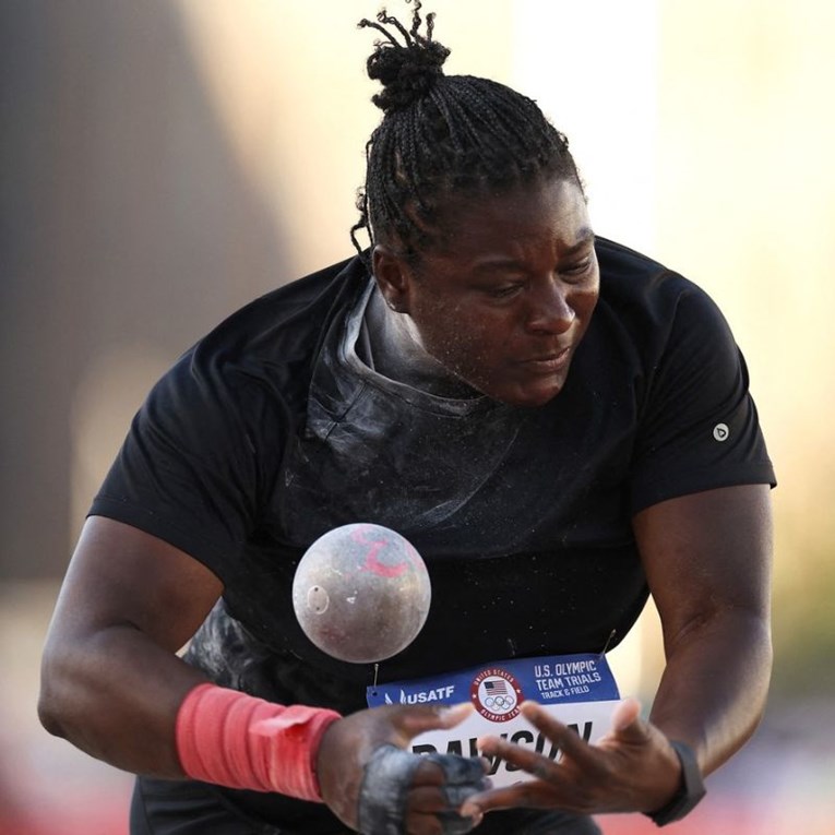 Atletičarka (27) optužena da je zaklala vozača Ubera. Kaže da se osjećala zatvoreno