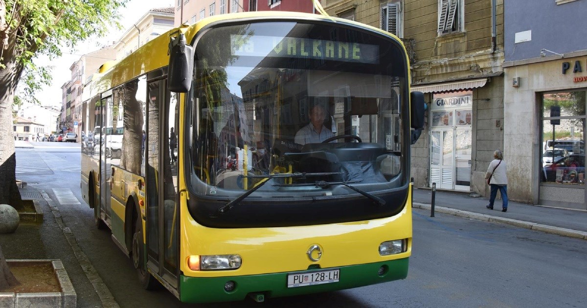 Od 1. srpnja pulski umirovljenici će se besplatno voziti autobusima
