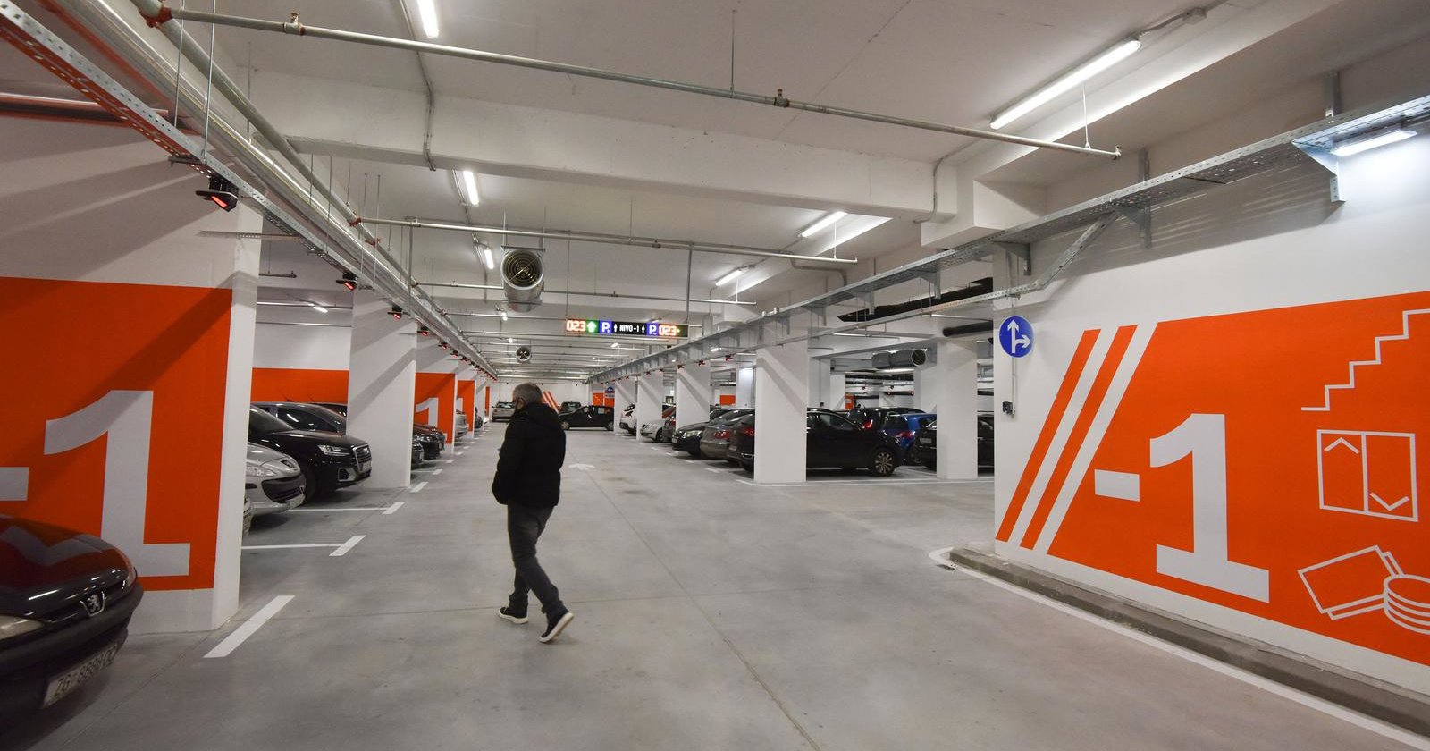 HDZ: Garaža Sveti Duh postala skladište luksuznih auta. Holding: Napravit ćemo analizu