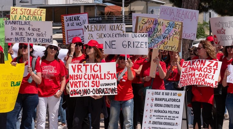 Zaposlenici pulskih vrtića prosvjedovali: "Tražimo poštovanje i poštivanje zakona"