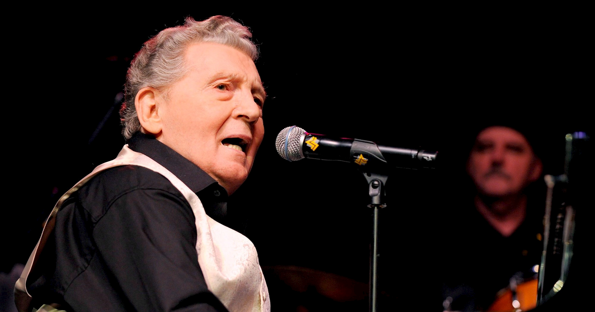 Ženio se sedam puta, a brak s 13-godišnjom rođakinjom skoro ga koštao karijere