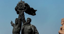 Kijev preimenovao sovjetski spomenik u "Luk slobode ukrajinskog naroda"