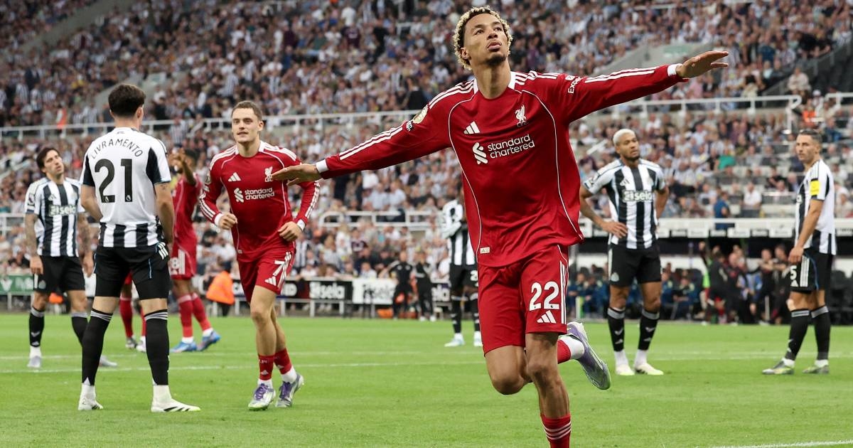 VIDEO Liverpool u drami pobijedio Newcastle. 16-godišnjak zabio u 100. minuti