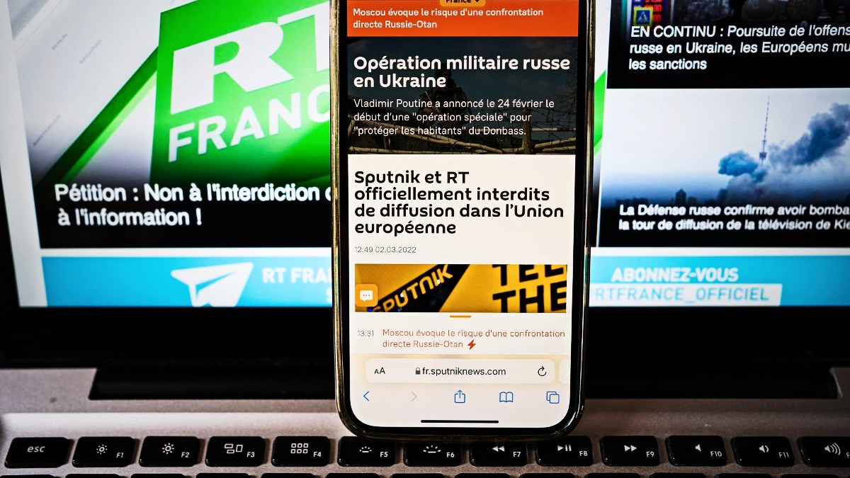 Ukrajina želi Rusiju isključiti s interneta. Stručnjaci kažu da je to prevelik rizik