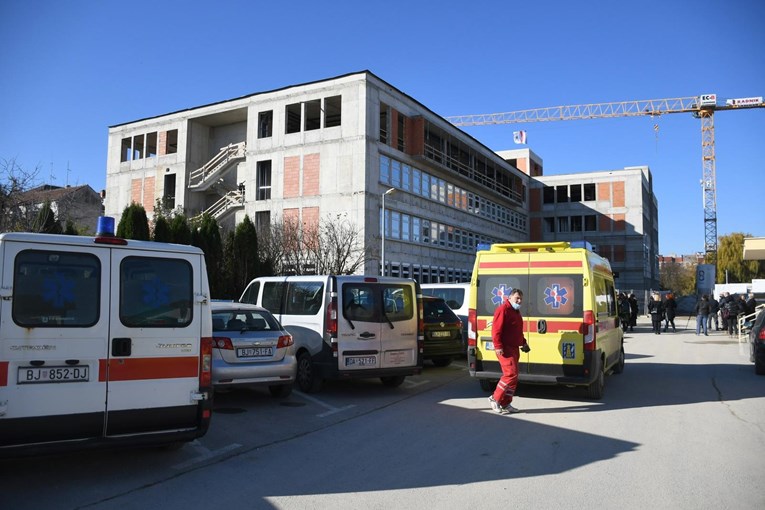 Enterovirus u bjelovarskom rodilištu: Sedam beba oboljelo, jedna je u teškom stanju