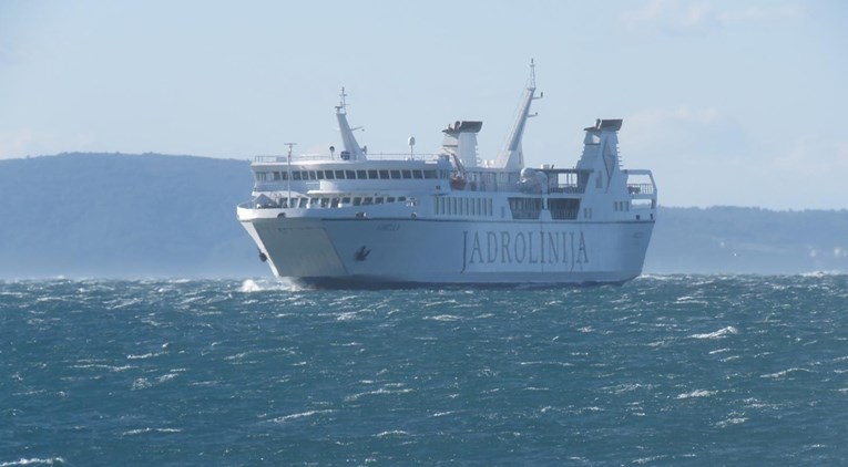 U prekidu trajektne i katamaranske linije na splitskom području