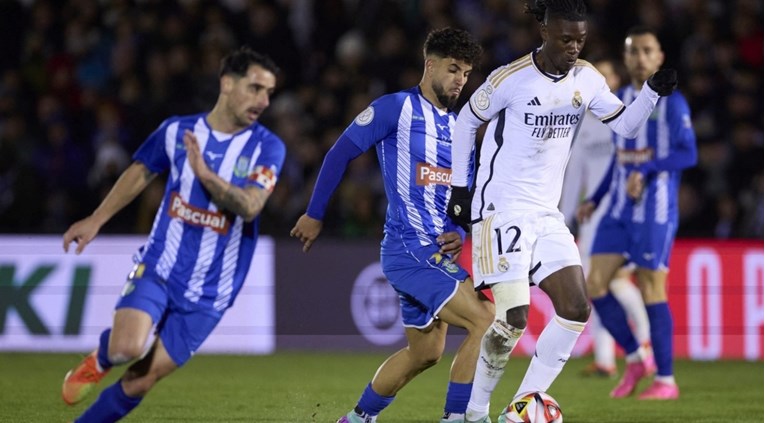 Real tek u drugom poluvremenu slomio četvrtoligaša, Modrić ostao na klupi