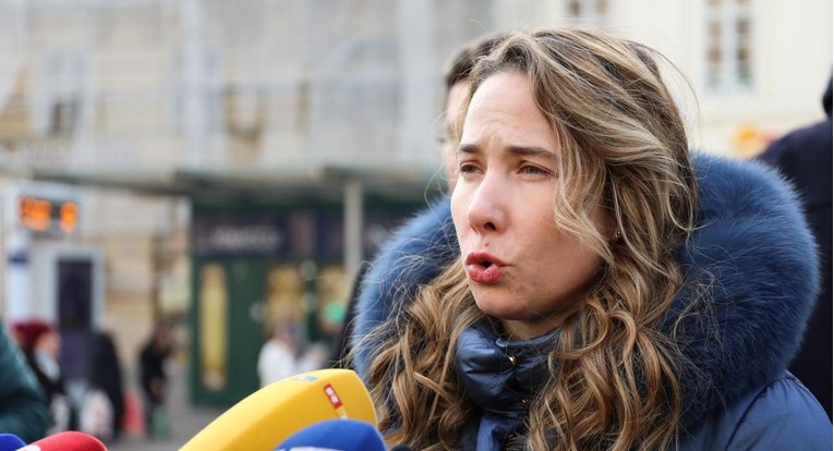 Selak Raspudić Berošu: Ja se zapravo slažem s vama i čekam vaš potpis za referendum