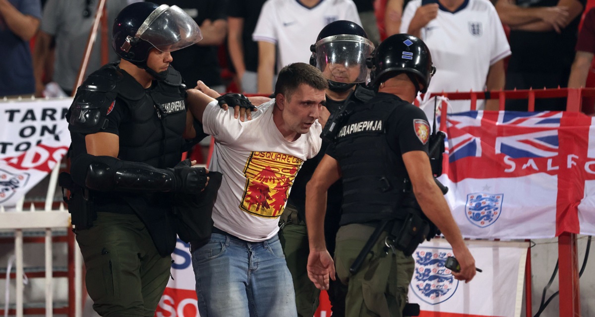 FIFA kaznila Srbiju zbog događaja protiv Engleske. Srbija hendikepirana za Albaniju