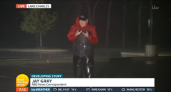 Reporter se javljao uživo za vrijeme uragana Laura, gledatelji bijesni: To je ludost