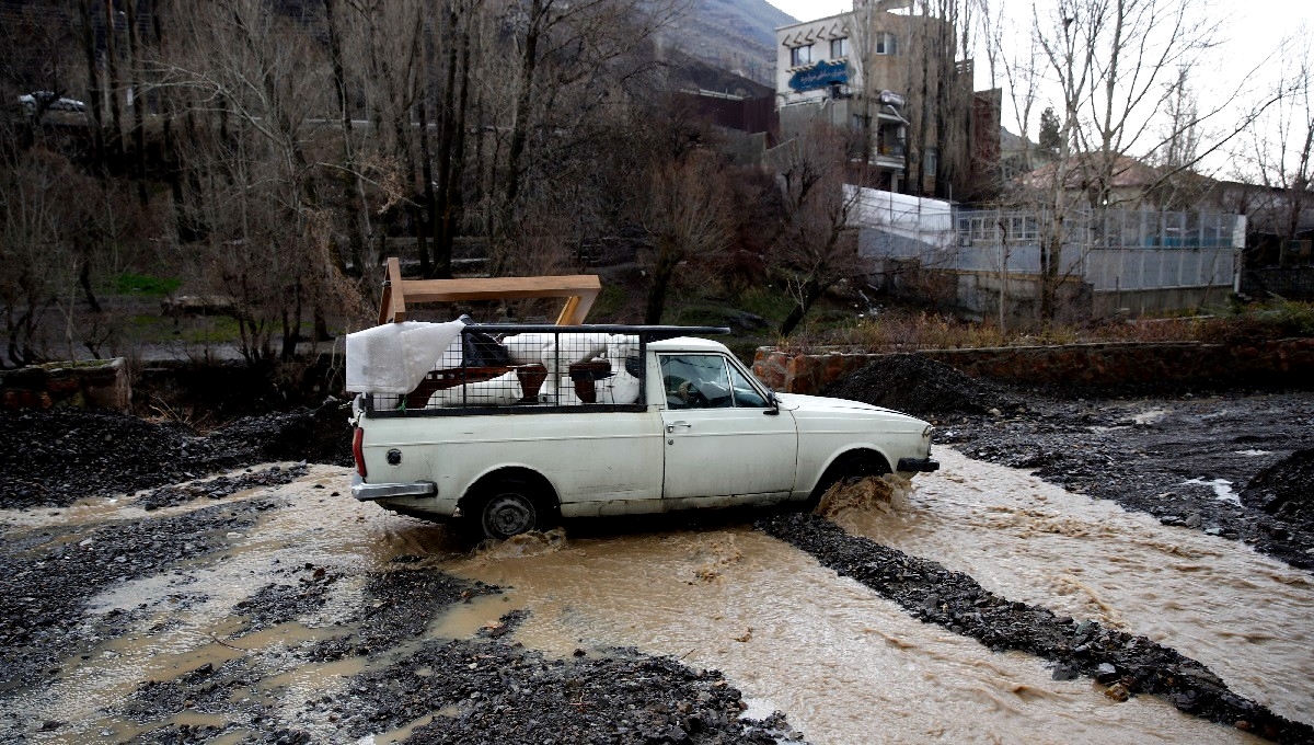 Poplave na jugu Irana, poginulo više od 20 ljudi