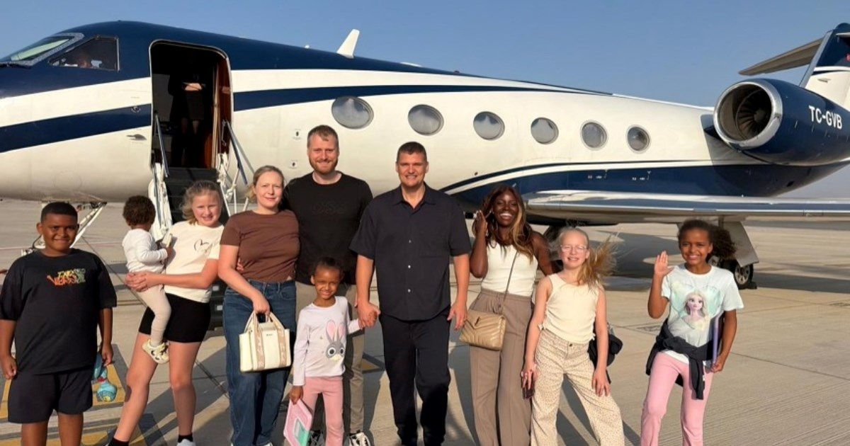 Objavio da odlazi iz Dubaija privatnim avionom od 170.000 eura pa razbjesnio ljude