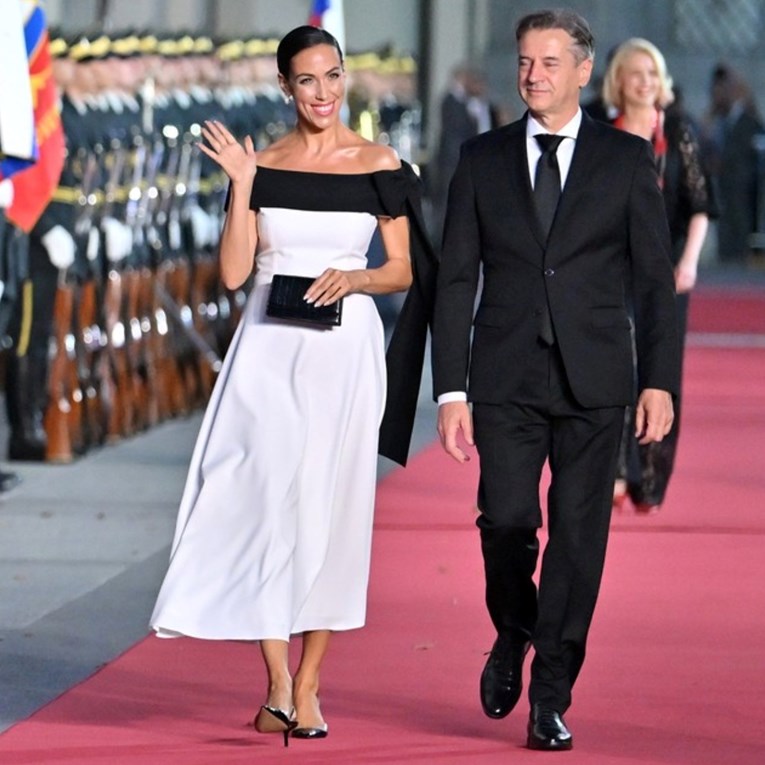 Slovenski premijer nakon vjenčanja s bivšom misicom: Bez riječi sam, presretan