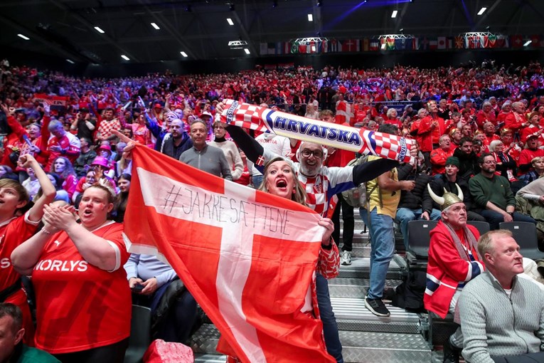 Prijateljska atmosfera u Oslu: Hrvati i Danci zajedno navijaju