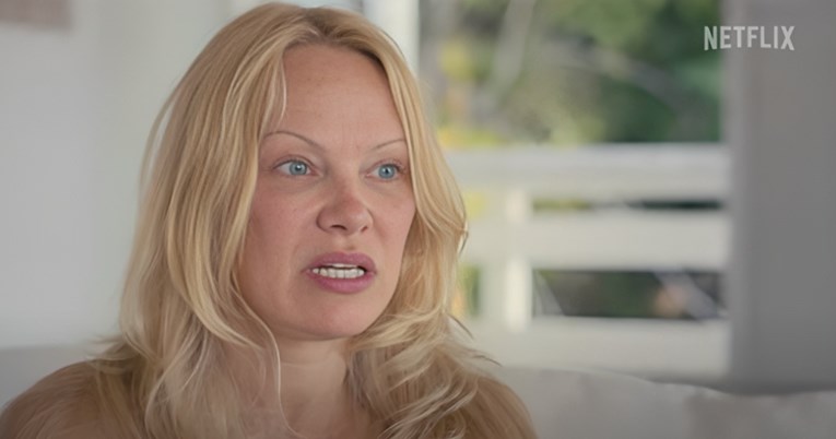 Pamela Anderson: Više se ne šminkam, svi počnemo izgledati malo smiješno kad ostarimo