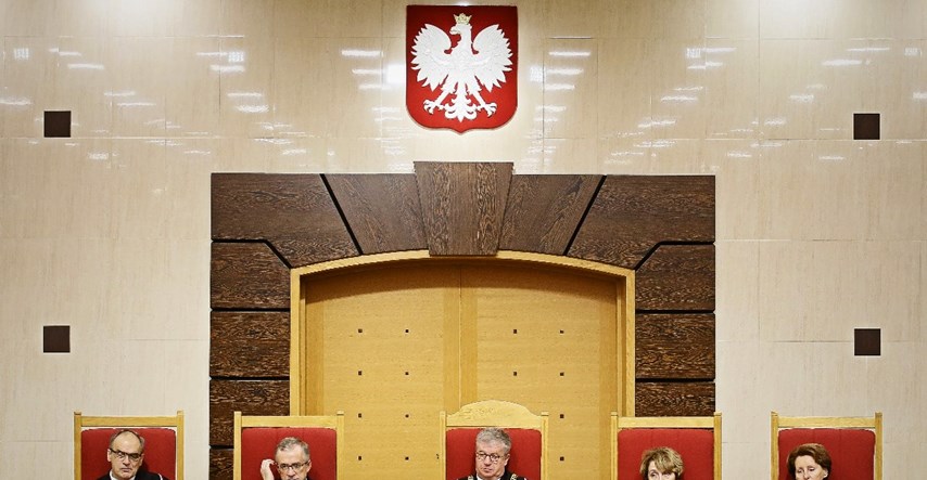 Poljski sud odgodio odluku o primatu prava EU