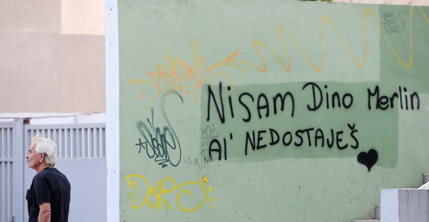U centru Šibenika osvanuo romantični grafit: "Nisam Dino Merlin, ali..."