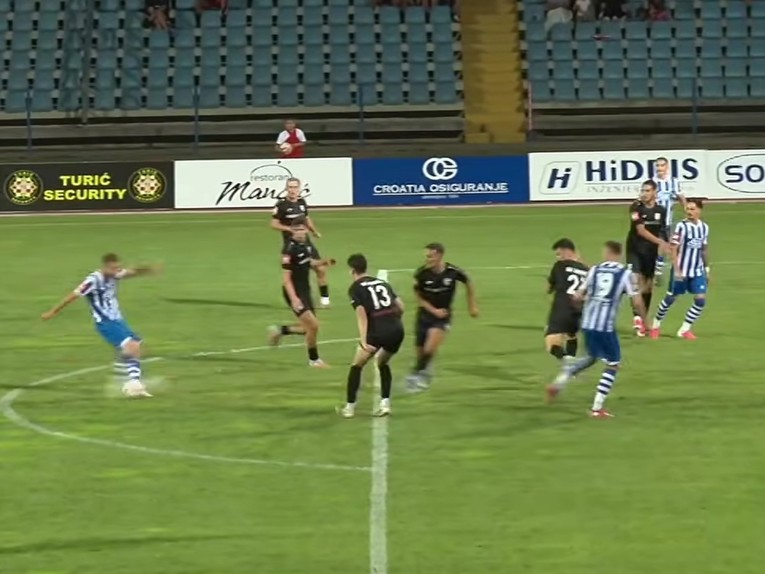 Pogledajte gol koji je razbjesnio Hrvace. "Hvala sucima na još jednoj lekciji"