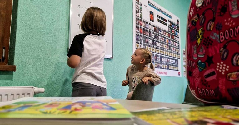 Roditelji Lene, Nine i Damjana školsku godinu počinju u strahu. "Nastava je kaotična"