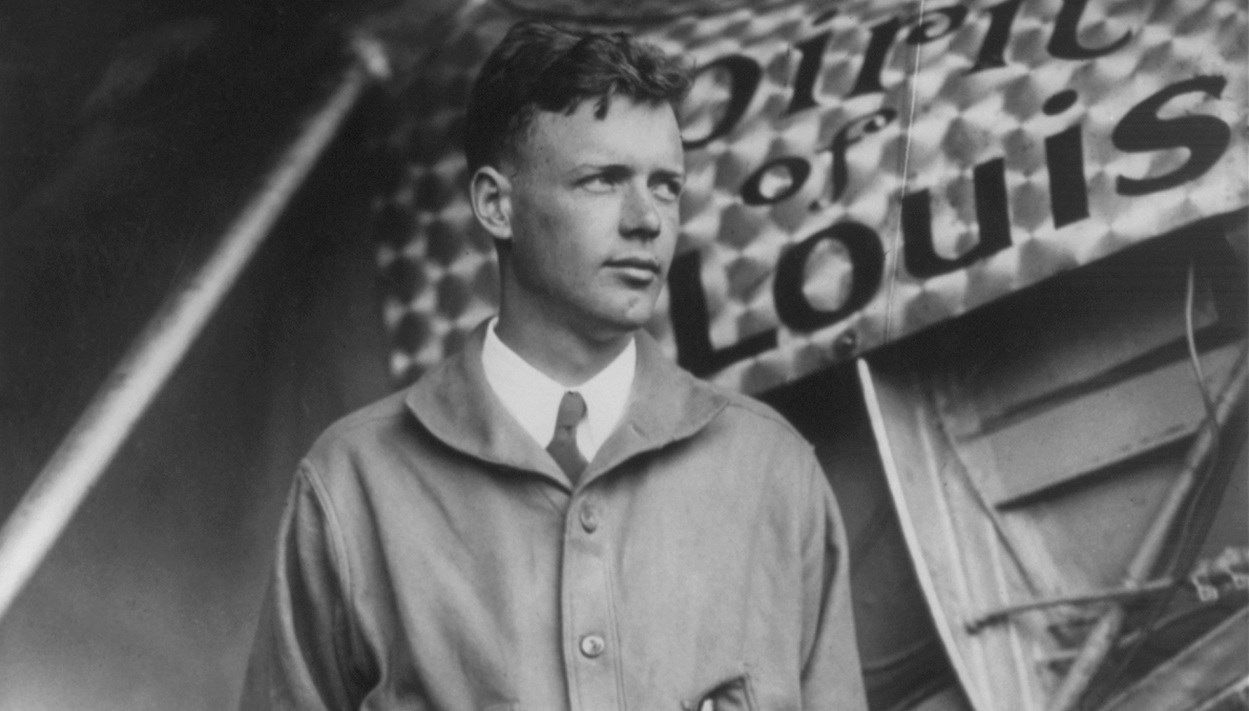 Od prve prave svjetske zvijezde do nacizma. Priča o najslavnijem pilotu ikad