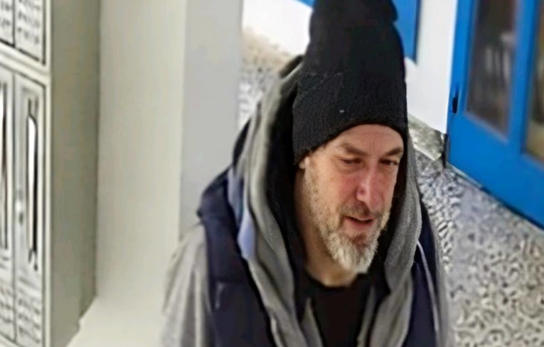 Tek je izašao iz zatvora, a sada je u Beogradu uhićen zbog napada nožem na ženu