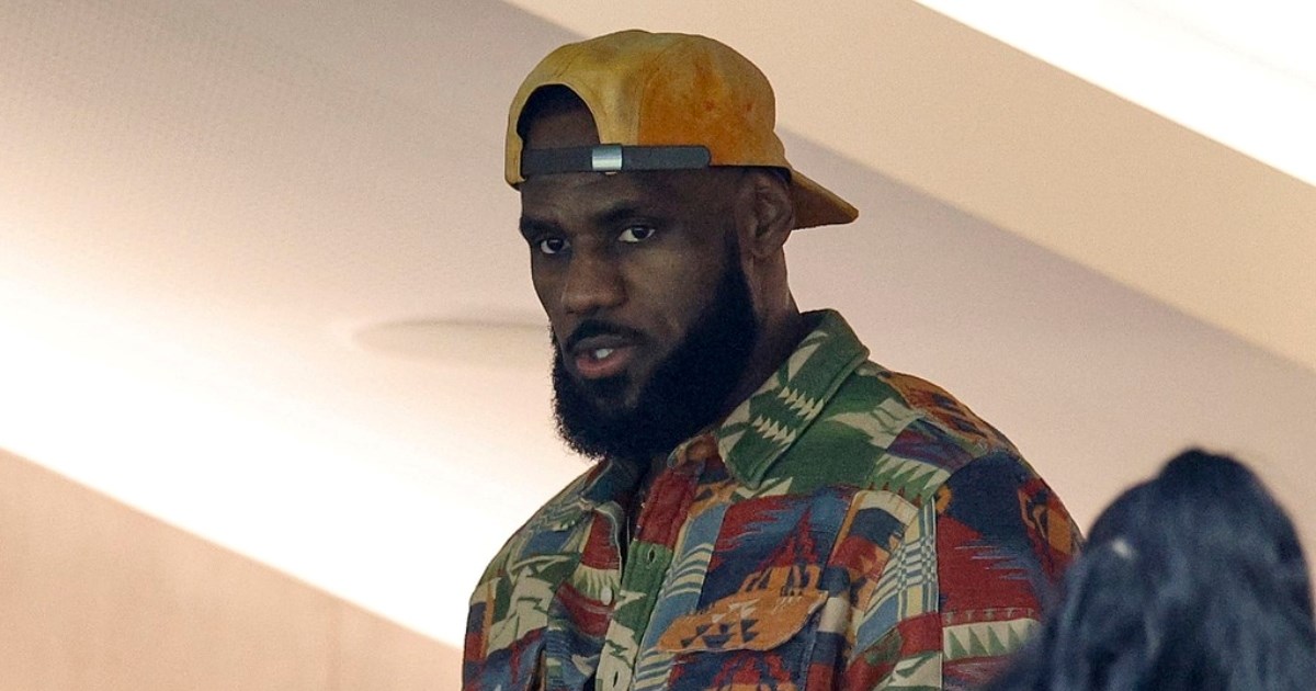 LeBron James snimljen na utakmici, vikali mu: Znamo da si bio na Diddyjevim partyjima