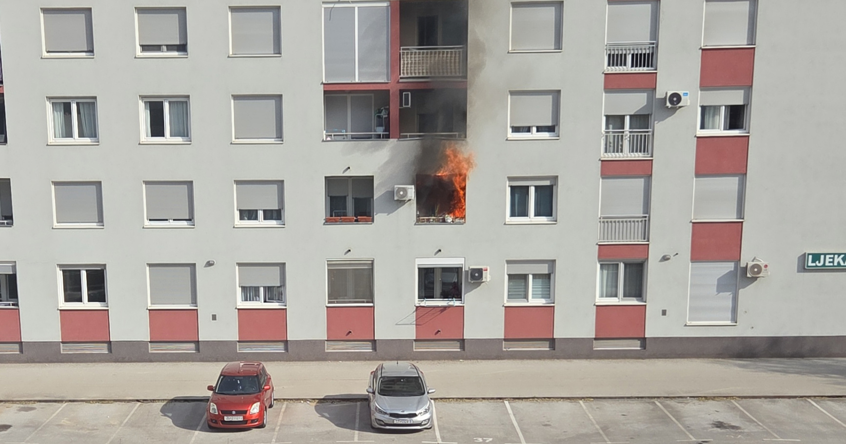 FOTO U Zagrebu jutros gorio stan