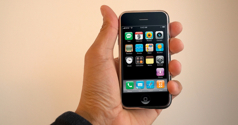 Posjedujete li prvi iPhone? Mogao bi vrijediti više od 50.000 dolara