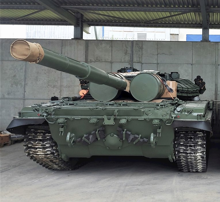 Česi crowdfundingom skupili 1.3 milijuna dolara za ovaj tenk za Ukrajinu