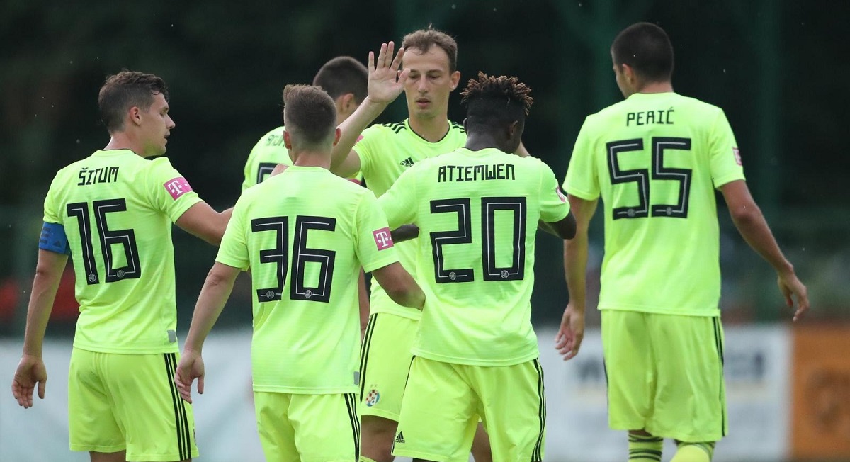 DINAMO - DEKANI 10:0 Potop Slovenaca, Andrić zabio četiri gola