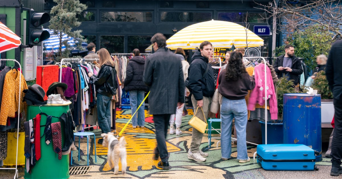 Unatoč kiši, buvljak u centru Zagreba bio je pun ljudi. Evo što se nudilo