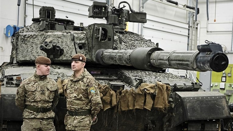 Estoniju optužuju da Ukrajini šalje staru kramu, a sebi novcem EU kupuje novo oružje