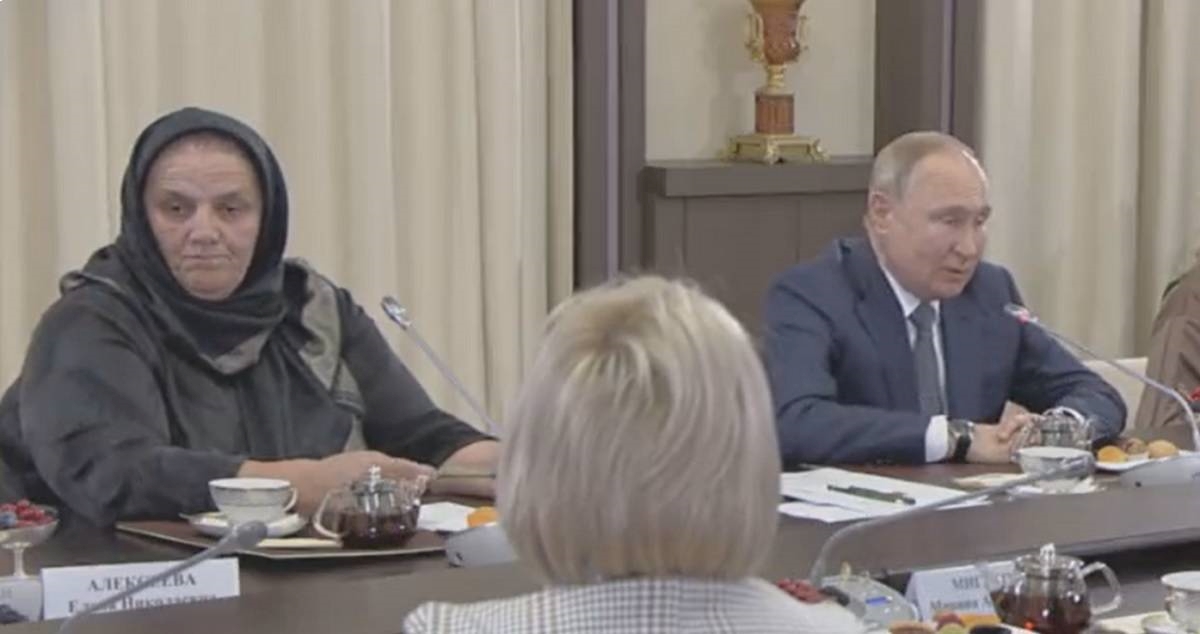 VIDEO Putin majkama ubijenih ruskih vojnika: "Ne žalim zbog pokretanja rata"