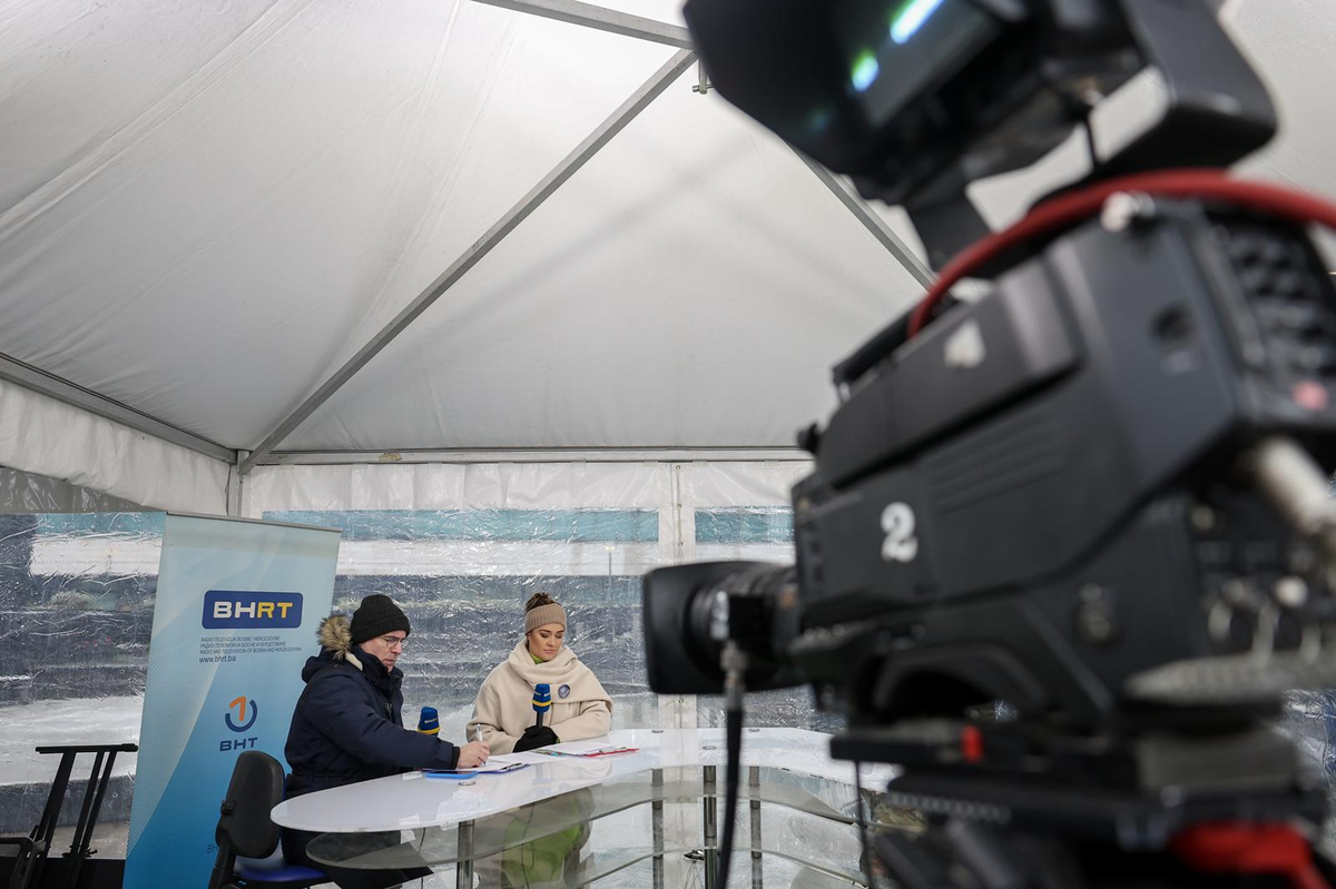 Javna televizija u BiH pred propašću. Traži pomoć od Schmidta