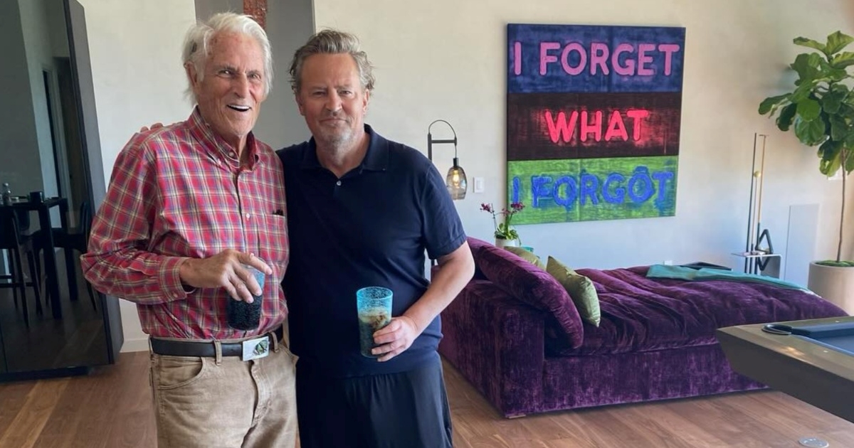 Matthew Perry objavio rijetku fotku s ocem, fanovi mu poručili: "Izgledaš puno bolje"