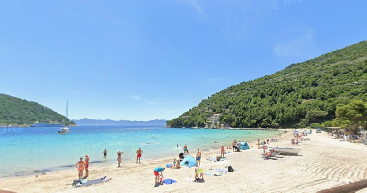 Poljak na plaži u Stonu slikao golu djecu. Uhićen je