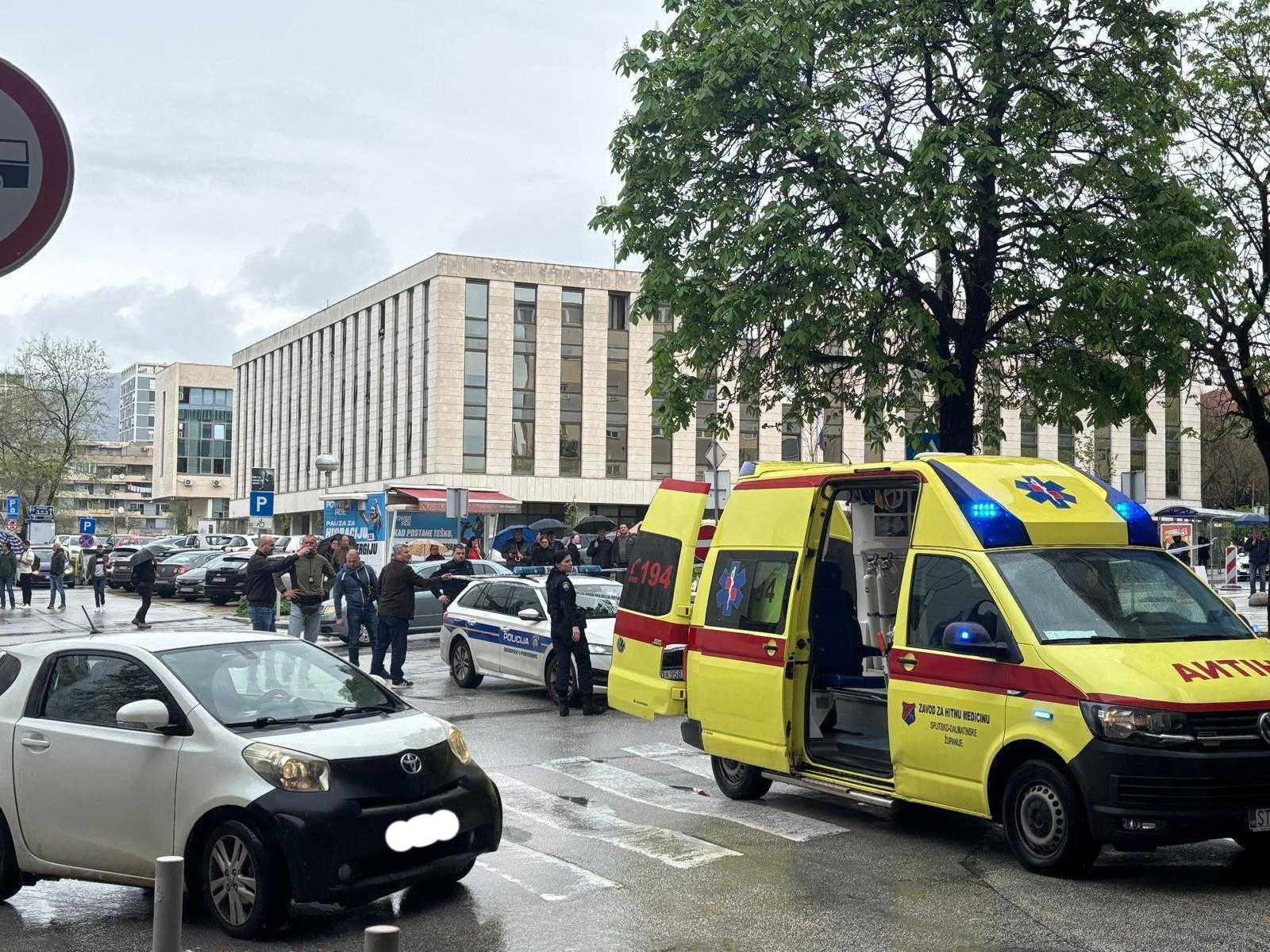 Pucnjava u centru Splita: U pljački banke ubijen muškarac?