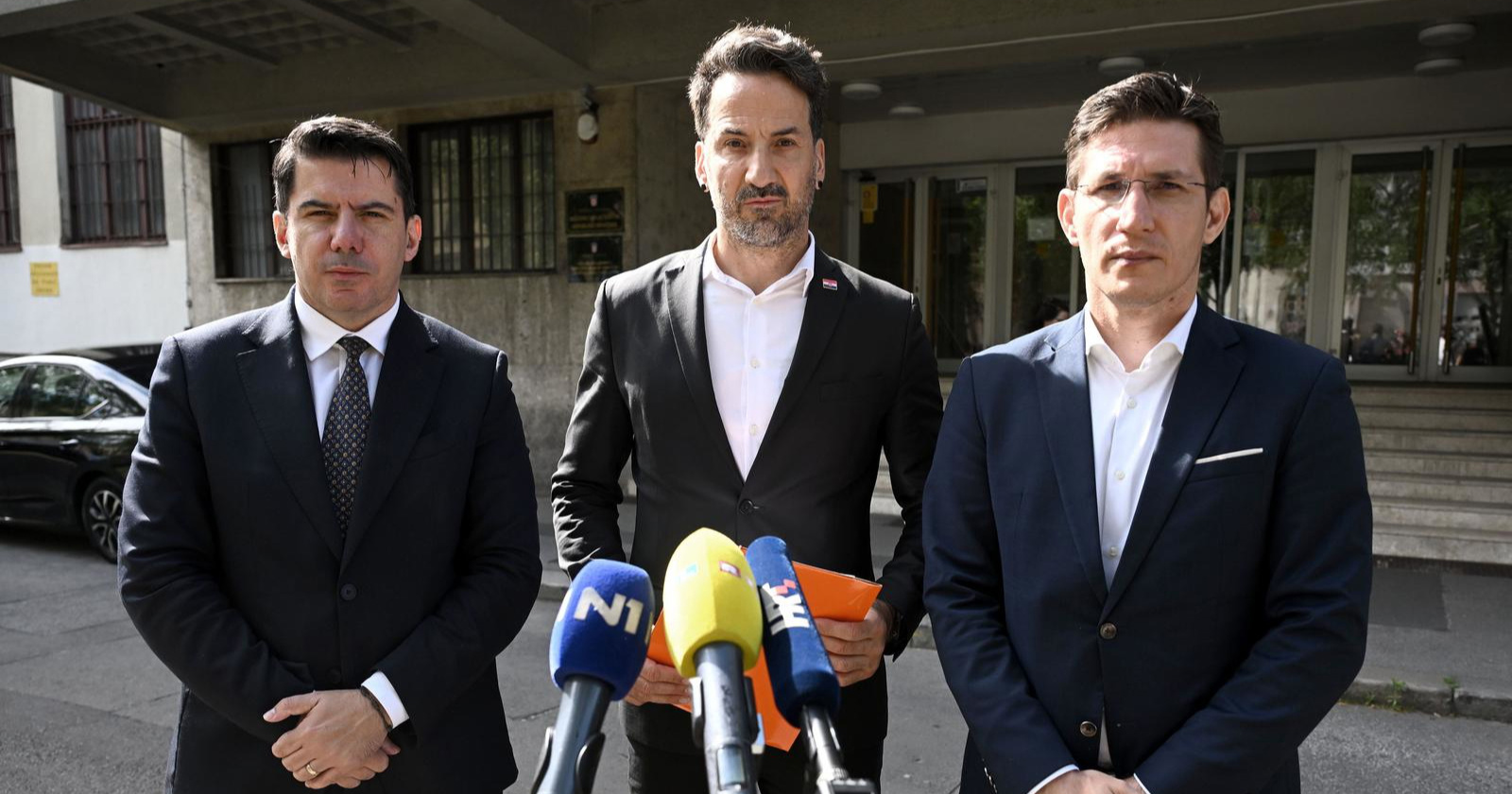 Grmoja o opasnom otpadu u Gospiću: Pad Vlade je jedina moguća opcija