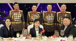 Kći Jong-una bila u prvom planu na vojnoj proslavi: "Izgleda da će biti nasljednica"