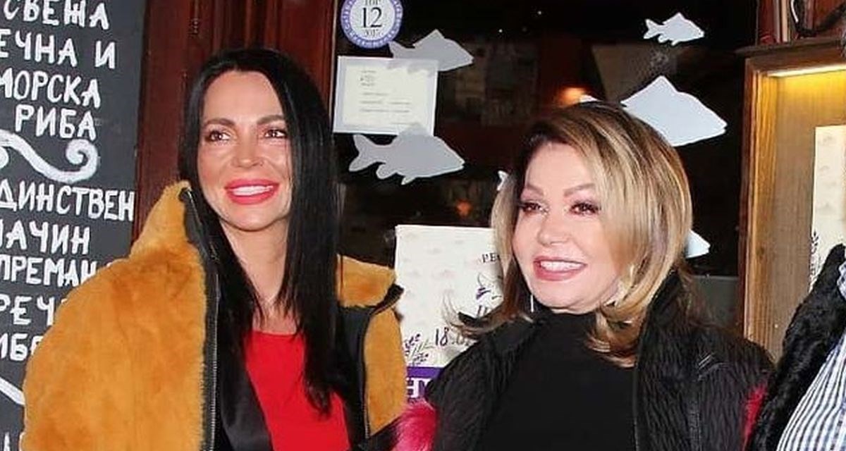 Neda Ukraden pozirala s kćeri jedinicom: Danas nam je divan dan