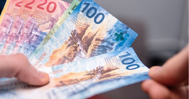 Švicarska uvodi instant elektronička plaćanja