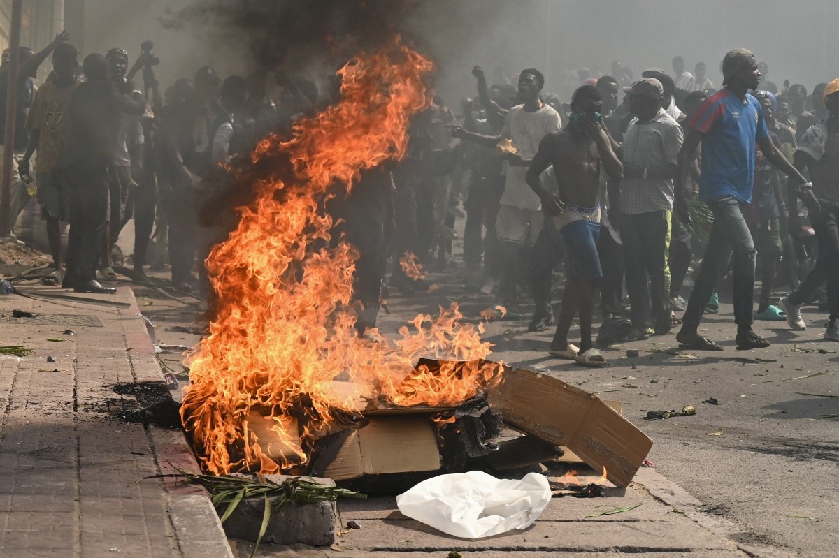 Dvije zemlje potpisale su mirovni sporazum pred Trumpom. Onda se dogodio masakr