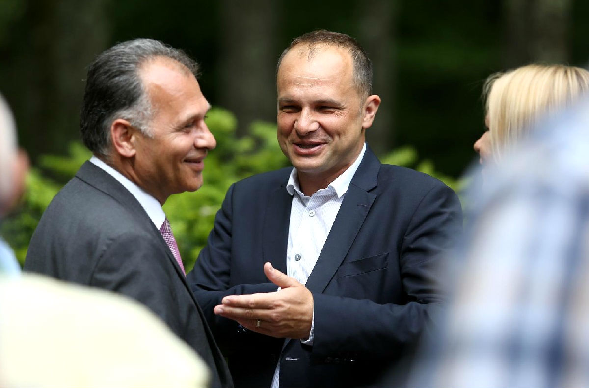 Hajdaš Dončić: Trebali bi otići svi, a prvi Plenković